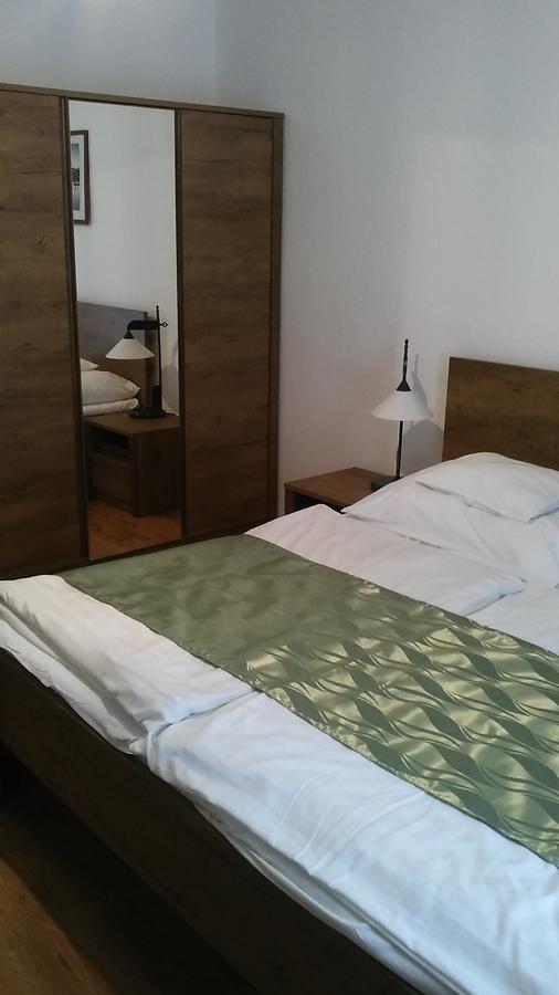 Siesta Club Apartman Harkány Extérieur photo